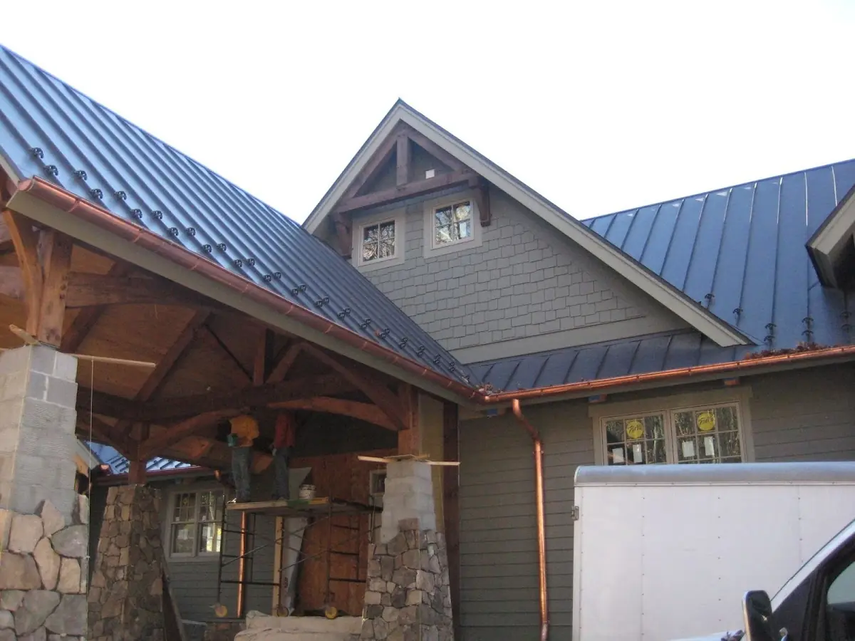 Craftsman Roofing team delivering quality roofing work in Tanglewilde